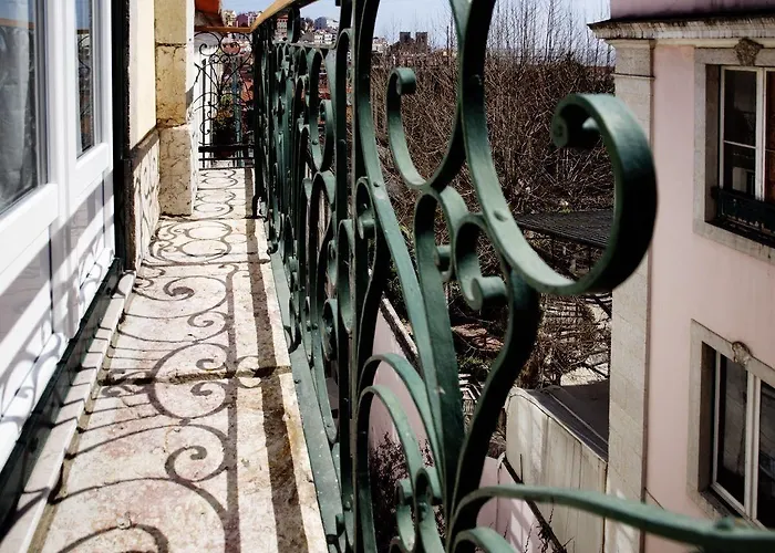 Gs Chiado Boutique & Πανσιόν 3*