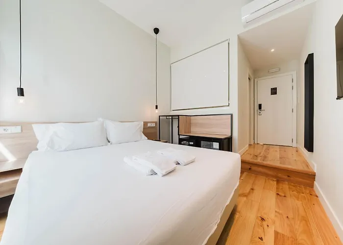 Gs Chiado Boutique & 3*